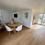 Maison Face A La Villa *