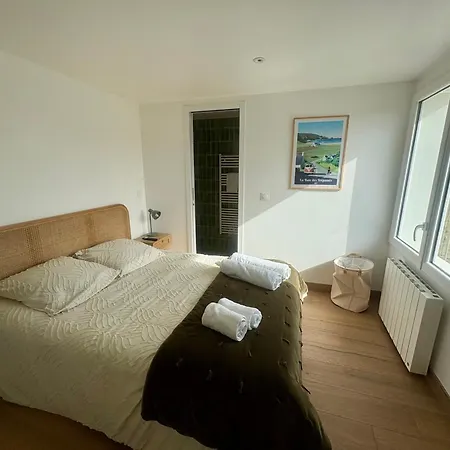 Maison Face A La Villa *