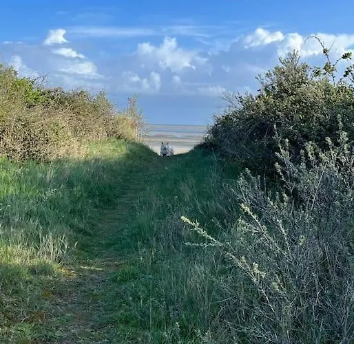 Maison Face A La Villa Ouistreham